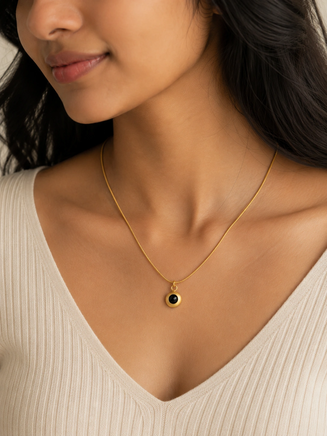 Women's Bubble Pendant - Murugar Photo Inside